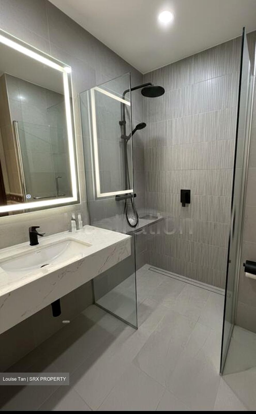 Seasons Park (D26), Condominium #525630521